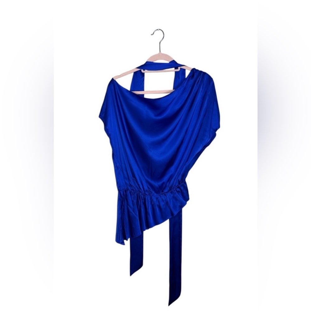NWT- Alice + Olivia Mitsuko off-the-shoulder blouse
